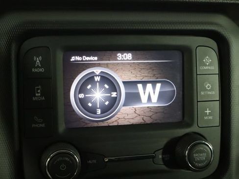 Used 2021 Jeep Wrangler Unlimited Sport AWD/4WD image 31