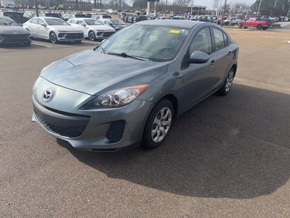 Used 2013 MAZDA MAZDA3 i SV
