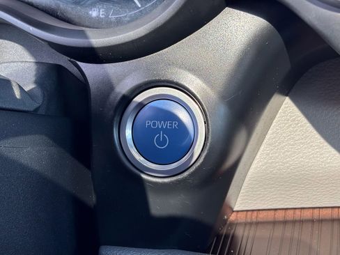 Certified 2023 Toyota Sienna XLE image 26