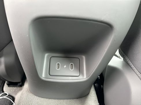 Used 2025 Hyundai Elantra Sport FWD image 22