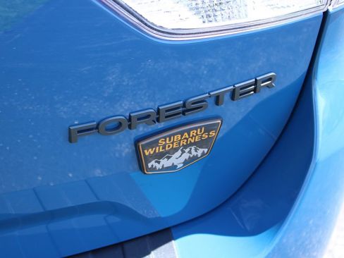 Used 2025 Subaru Forester Wilderness AWD/4WD image 12
