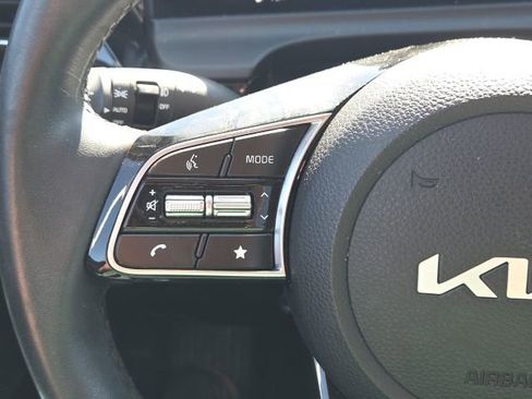 Used 2024 Kia Seltos S FWD image 36