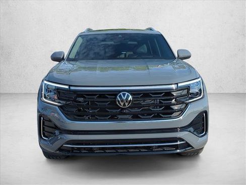 Used 2025 Volkswagen Atlas SEL Premium R-Line AWD/4WD image 2