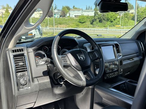 Used 2014 RAM 1500 Sport w/ Convenience Group AWD/4WD image 12