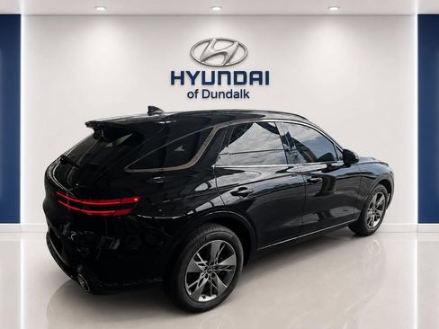 Used 2025 Genesis GV70 3.5T Sport AWD/4WD image 4