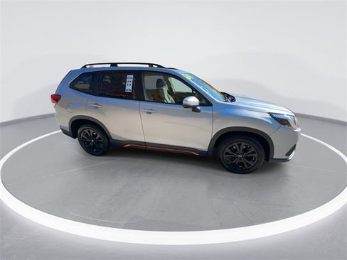 Used 2024 Subaru Forester Sport image 9