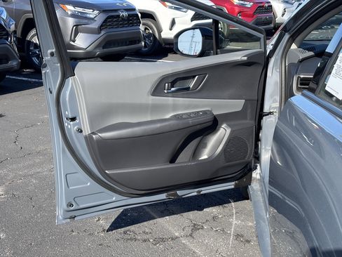 New 2026 Toyota Prius XLE image 8