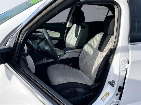 Used 2010 Chevrolet Equinox LS image 11