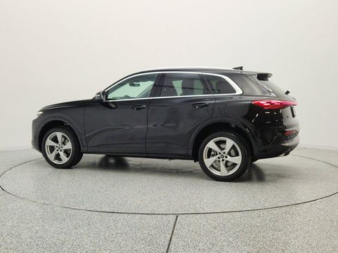 Used 2025 Audi Q5 Premium Plus w/ Premium Plus AWD/4WD image 8