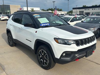 Used 2025 Jeep Compass Trailhawk