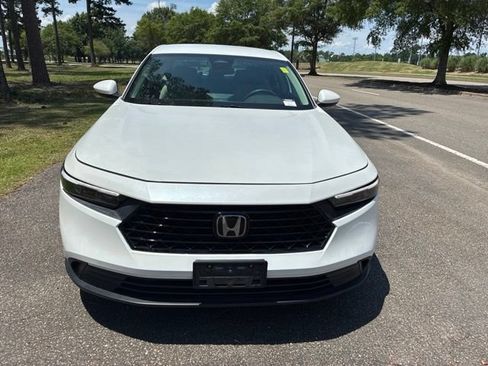 Used 2023 Honda Accord LX image 8