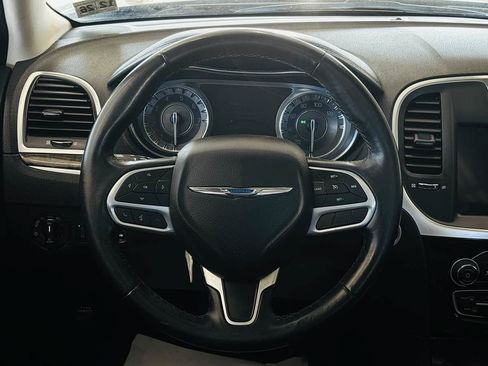 Used 2021 Chrysler 300 Touring L w/ Popular Equipment Group AWD/4WD image 51