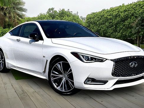 Used 2018 INFINITI Q60 3.0t Luxe image 22