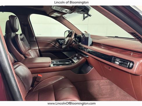 Certified 2023 Lincoln Aviator Black Label w/ Dynamic Handling Package AWD/4WD image 18