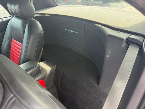 Used 2002 Ford Thunderbird RWD image 20