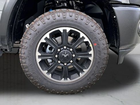 New 2026 RAM 2500 Warlock AWD/4WD image 33