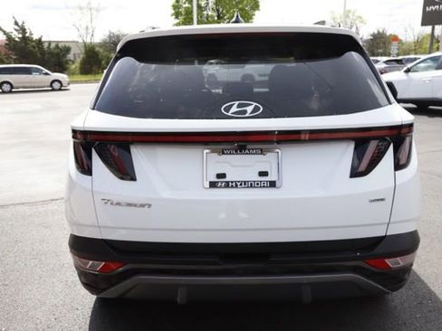 Used 2023 Hyundai Tucson Limited w/ Cargo Package AWD/4WD image 4
