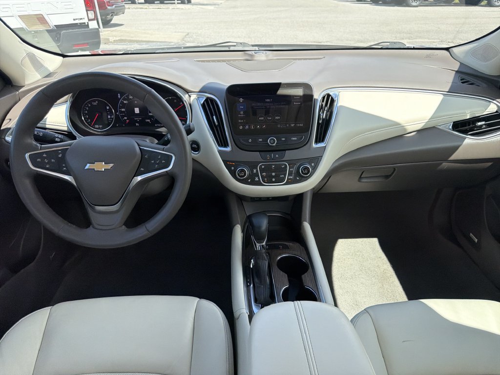 Used 2024 Chevrolet Malibu LT FWD image 12