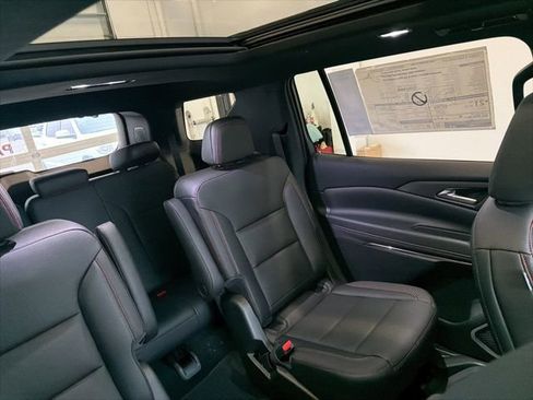 New 2026 Chevrolet Traverse Z71 w/ Enhanced Driving Package image 35