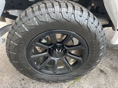 Used 2020 Ford F150 Lariat w/ Equipment Group 501A Mid AWD/4WD image 22