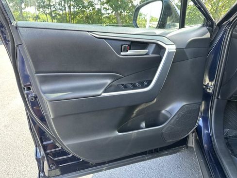 Used 2024 Toyota RAV4 XLE w/ Convenience Package FWD image 22
