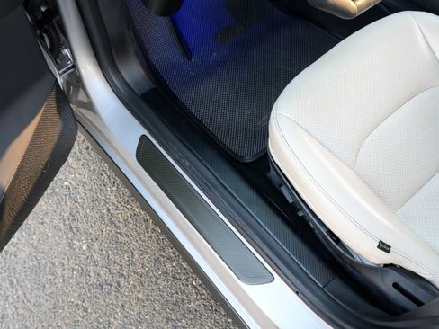 Used 2018 Tesla Model 3 Long Range image 90