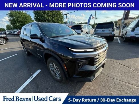 Used 2024 Chevrolet Traverse LS FWD image 15
