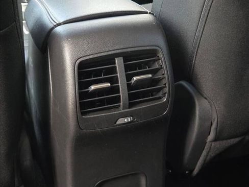 Used 2025 Ford Escape Active AWD/4WD image 16