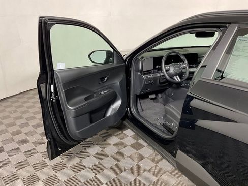 New 2025 Hyundai Kona SEL image 18