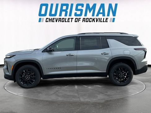 New 2026 Chevrolet Traverse LT image 3