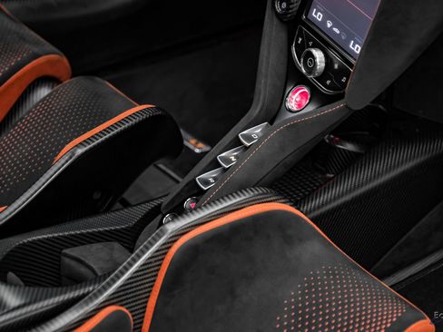 Used 2021 McLaren 765LT RWD image 72