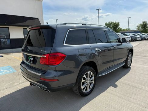 Used 2014 Mercedes-Benz GL 450 4MATIC image 16