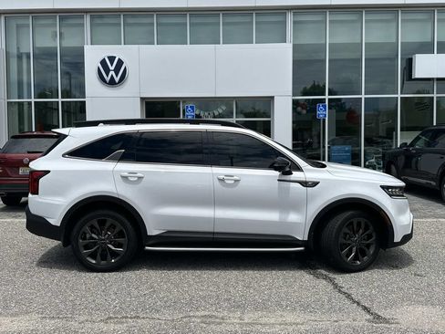 Used 2022 Kia Sorento SX Prestige w/ Rust Color Package AWD/4WD image 4