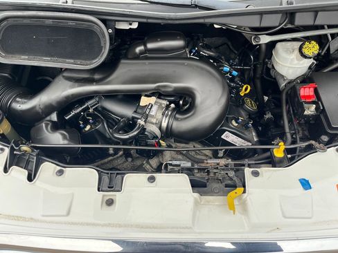 Used 2019 Ford Transit 350 XLT image 20