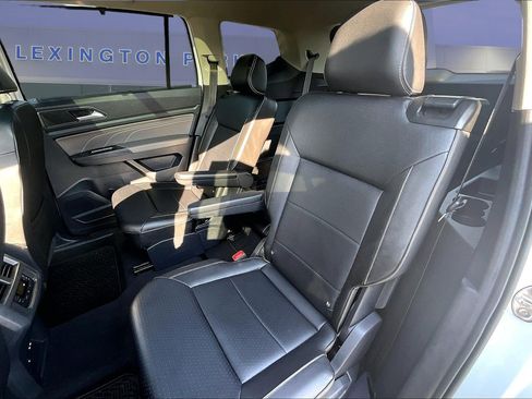 Used 2022 Volkswagen Atlas SEL AWD/4WD image 22