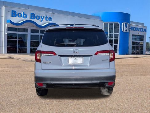 Certified 2022 Honda Pilot Special Edition image 6