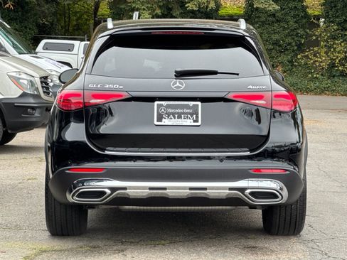 Certified 2025 Mercedes-Benz GLC 350e 4MATIC image 5