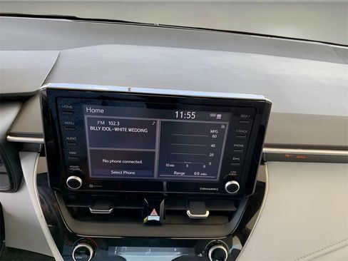 Used 2022 Toyota Corolla SE image 31