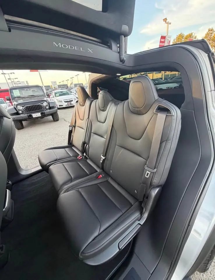 Used 2026 Tesla Model X AWD/4WD image 8