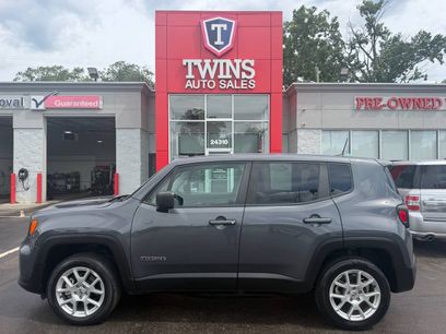 Used 2023 Jeep Renegade Latitude