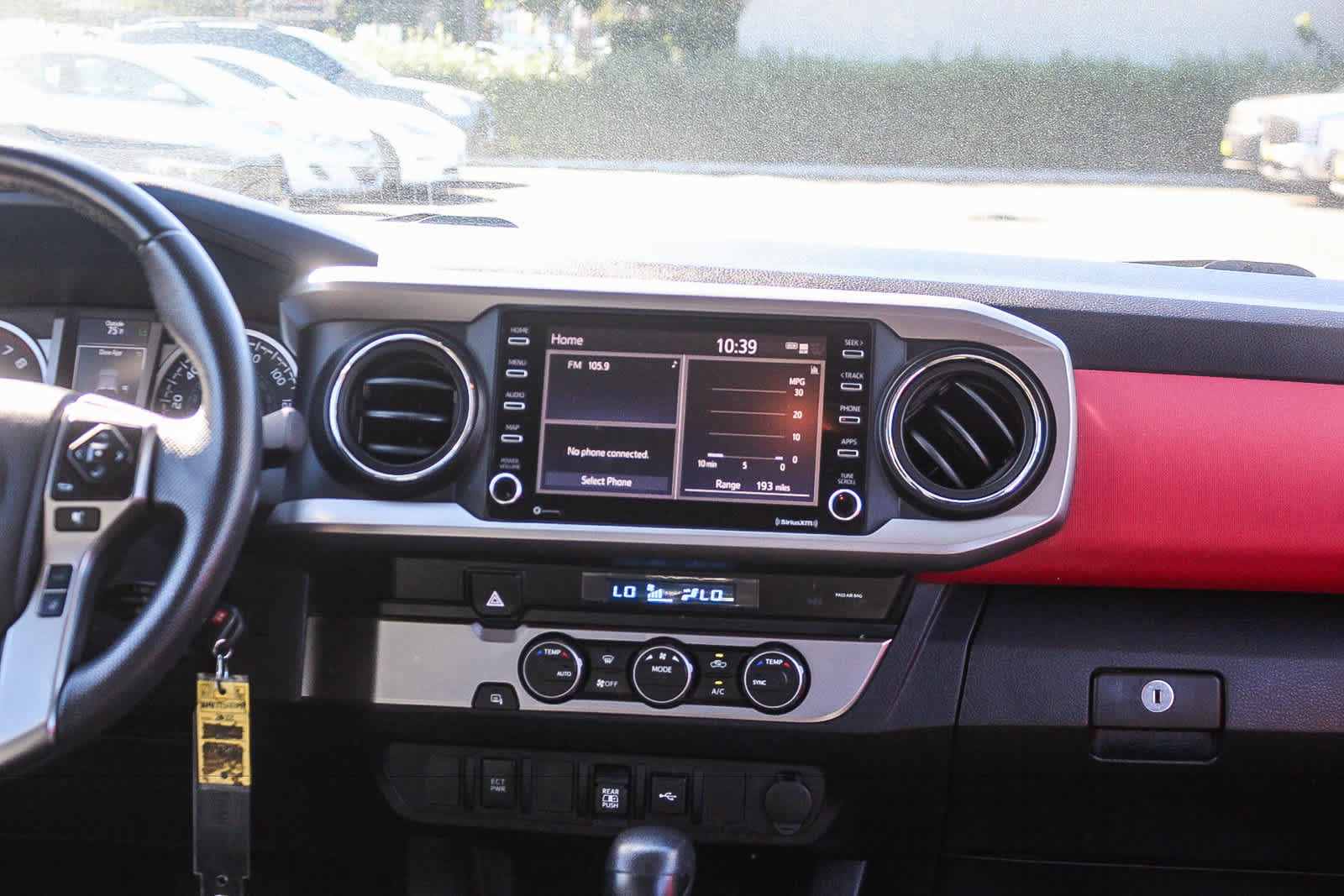 Used 2022 Toyota Tacoma SR5 RWD image 17