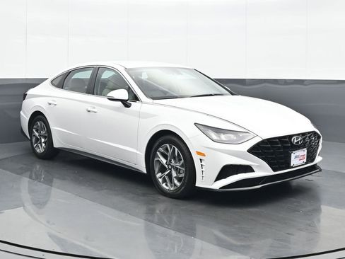 Used 2023 Hyundai Sonata SEL w/ Cargo Package image 9