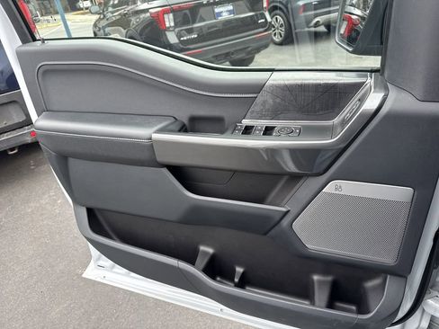 Used 2022 Ford F150 XLT w/ Equipment Group 302A High image 26