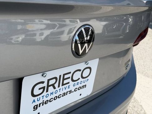Used 2022 Volkswagen Jetta SE FWD image 15