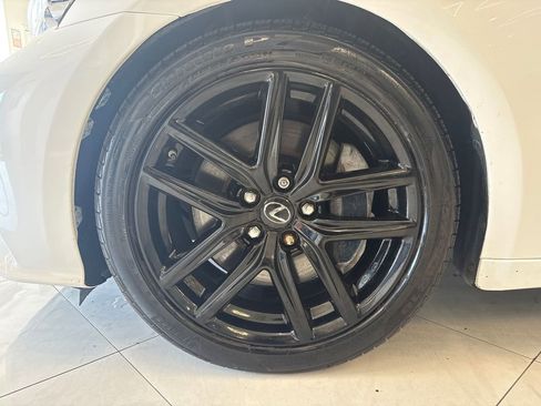 Used 2016 Lexus IS 300 AWD w/ F Sport Package image 40