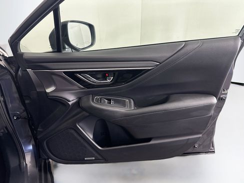 Used 2024 Subaru Outback Limited image 34