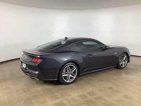 Used 2024 Ford Mustang GT Premium RWD image 6