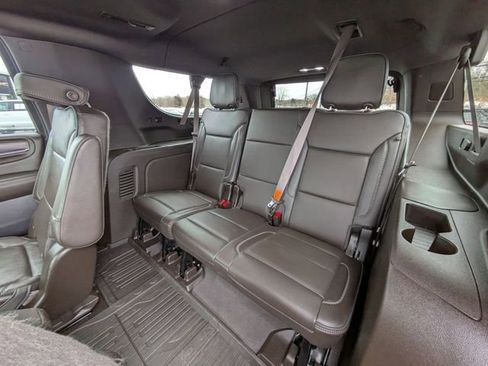 Used 2023 GMC Yukon XL Denali w/ LPO, Floor Liner Package image 30