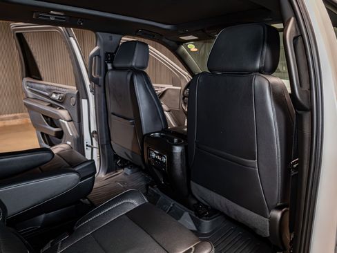 Used 2023 GMC Yukon Denali image 26