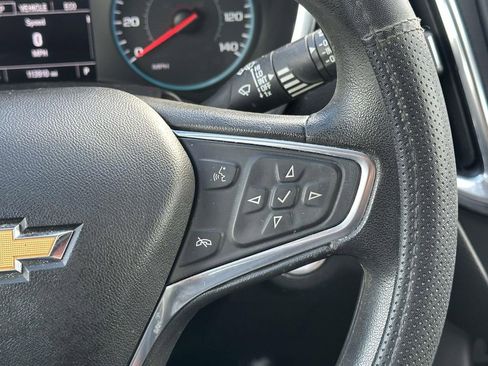 Used 2018 Chevrolet Equinox LT image 24